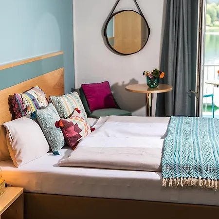 Best In Hosting Beach House Velden Гостевой дом 3*