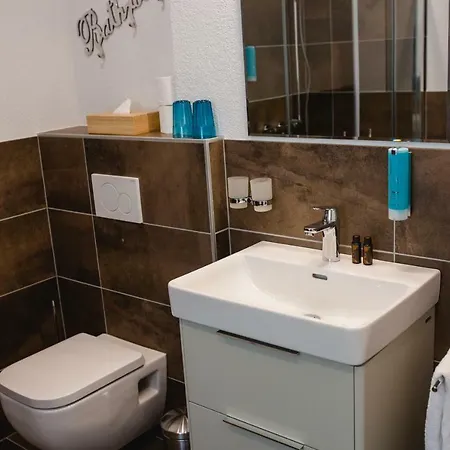 Best In Hosting Beach House Velden 3*