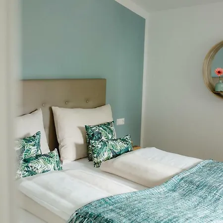 Гостевой дом Best In Hosting Beach House Velden Фельден-ам-Вёртер-Зе