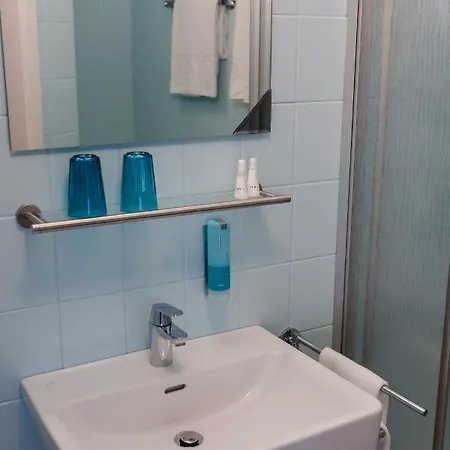 Best In Hosting Beach House Velden 3*