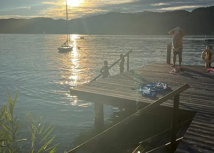 Best In Hosting Beach House Velden 3*