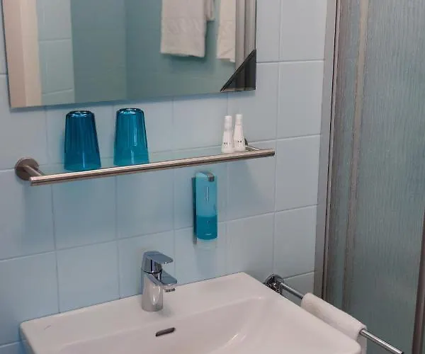 Best In Hosting Beach House Velden 3*